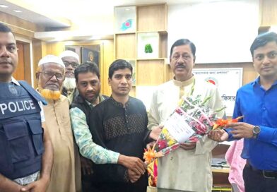 সংসদ সদস্য মো. জালাল উদ্দিনের সাথে গণগ্রন্থাগার সমিতি’র ঈদ শুভেচ্ছা বিনিময়